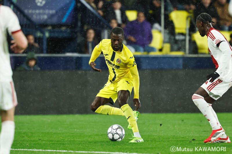 Please do not reproduce without prior permission.