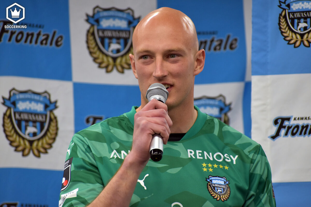 「結構楽しみ」川崎F移籍のブローダーセン、“カワハロ”にも意欲的…友人から「ワンパンマン」仮装をリクエストされる