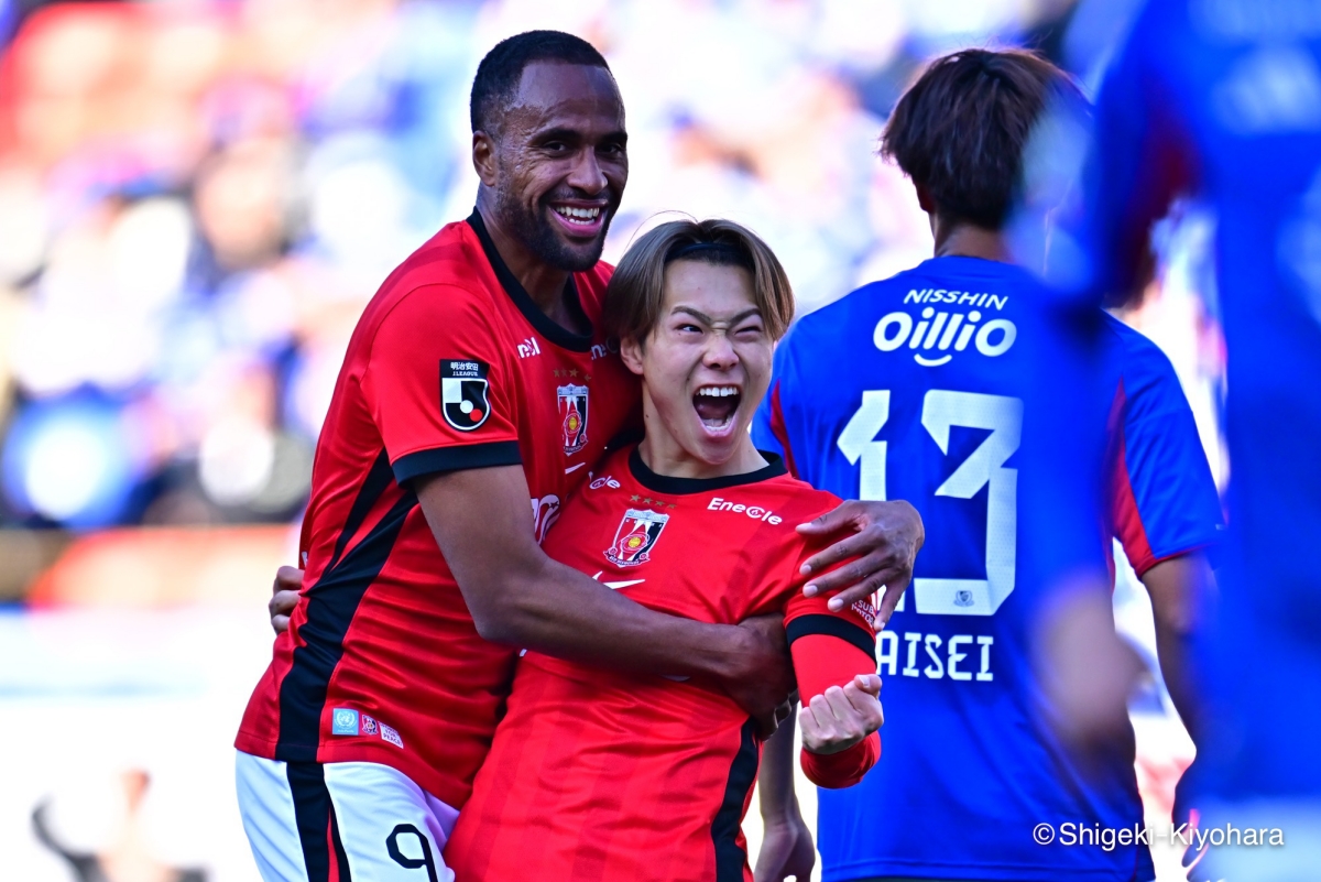 浦和が2発快勝で2勝目！　横浜FMはJ1百年構想リーグ3連敗スタート