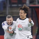 佐野航大が強烈ミドル弾！…NECは4連勝＆3位浮上！　毎熊途中出場＆市原現地観戦のAZは反撃及ばず