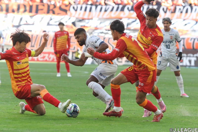 新体制同士の一戦はミシャの名古屋に軍配！　木村勇大のゴールで清水を下す