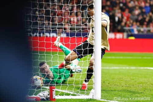 Please do not reproduce without prior permission.