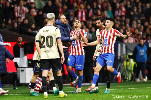 Please do not reproduce without prior permission.