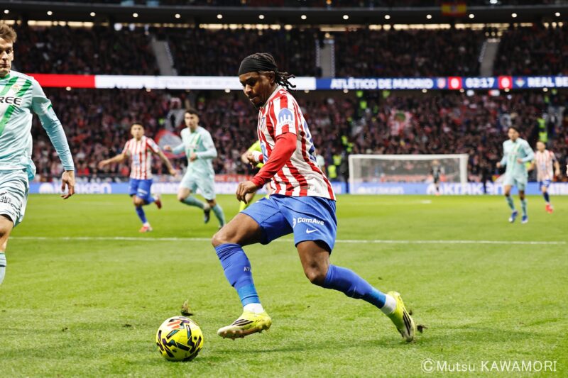 Please do not reproduce without prior permission.