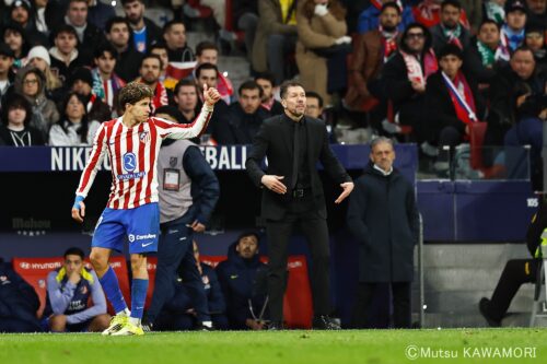 Please do not reproduce without prior permission.