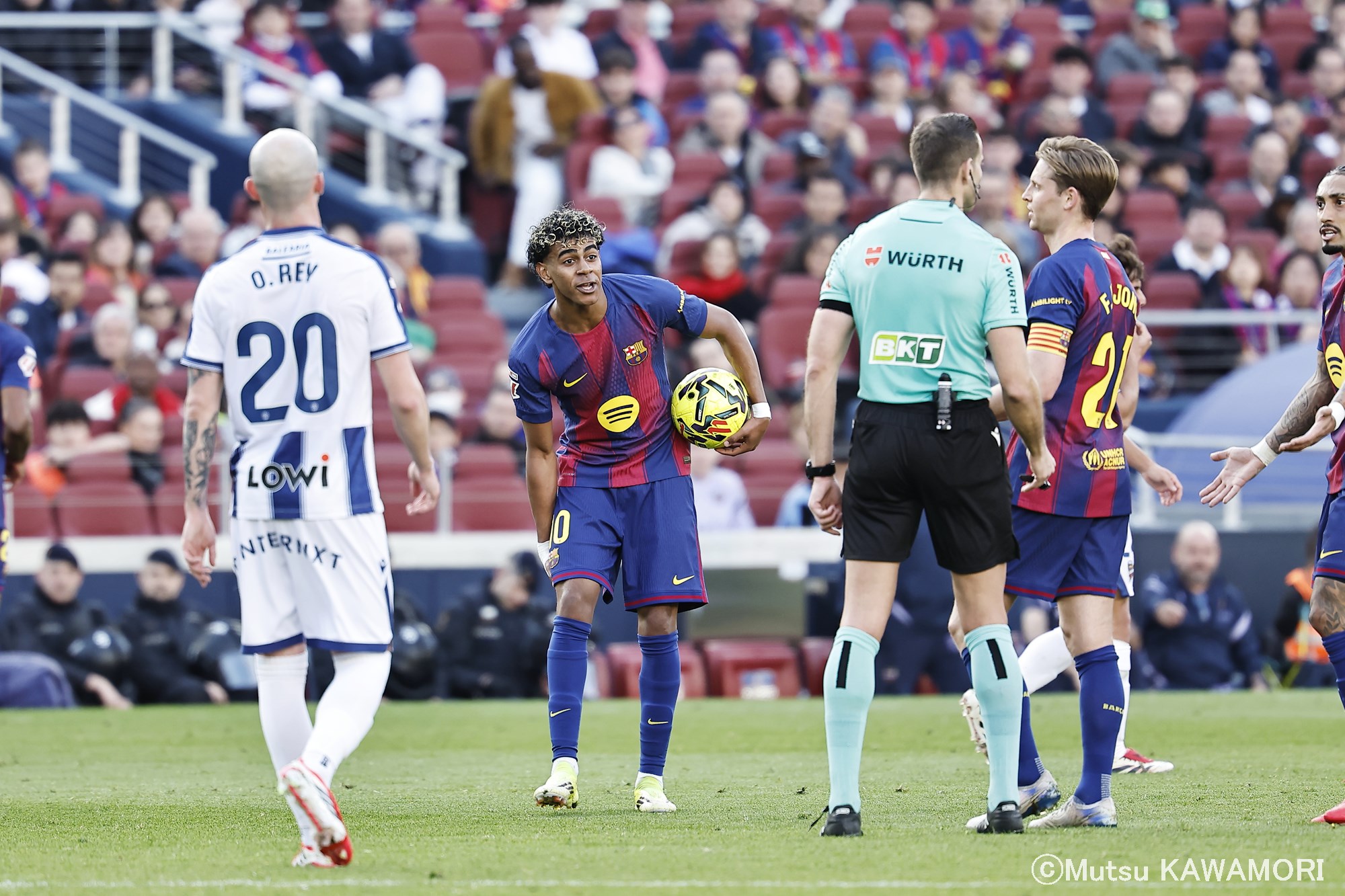 Barcelona_Levante_260222_0035_
