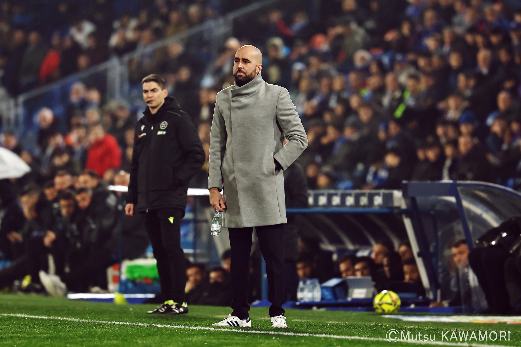 Please do not reproduce without prior permission.