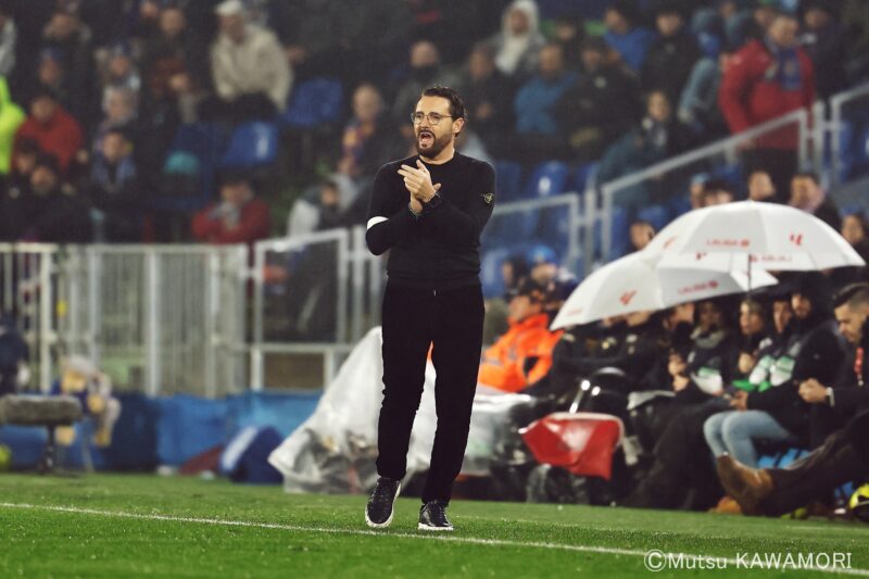 Please do not reproduce without prior permission.