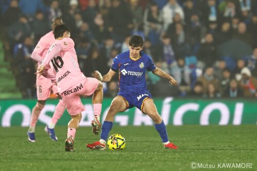 Please do not reproduce without prior permission.