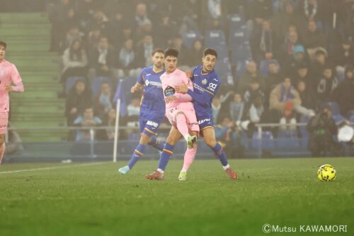 Please do not reproduce without prior permission.