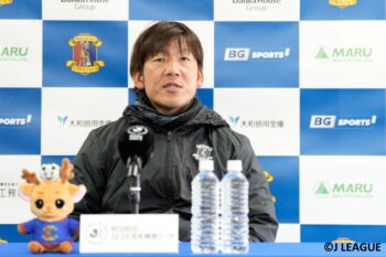 大黒監督はほろ苦いデビューも気丈に前を向いた［写真］＝Jリーグ