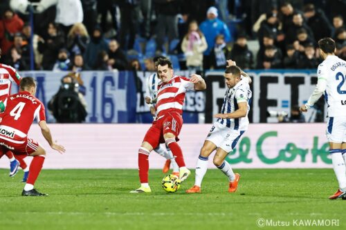 Please do not reproduce without prior permission.