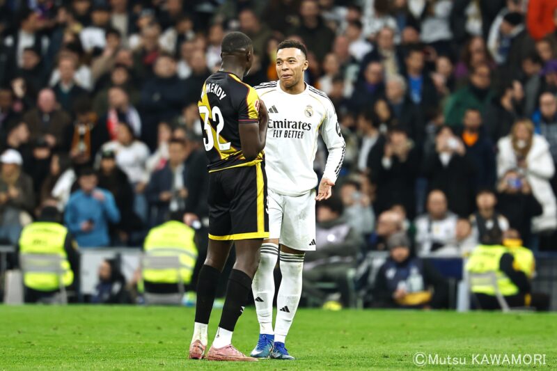 Please do not reproduce without prior permission.