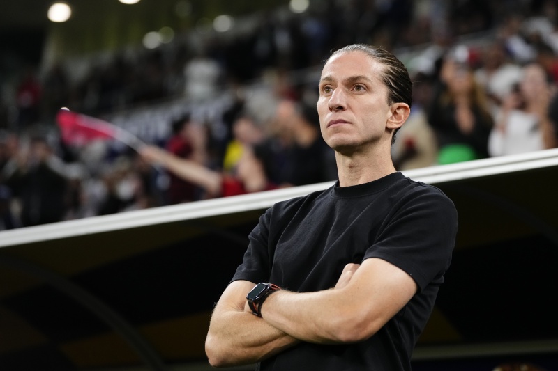 フィリペ・ルイス監督