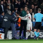 チェルシーFWネト、ボールボーイとの衝突を謝罪「シャツを渡して35回くらい謝った」