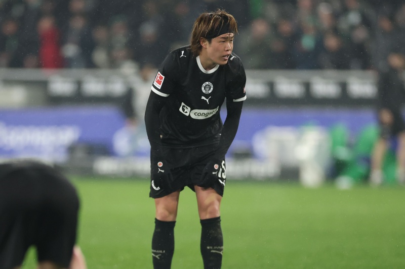 安藤智哉