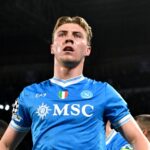 ナポリFWホイルンド、マンUから完全移籍加入へ…コンテ監督＆マクトミネイも残留か