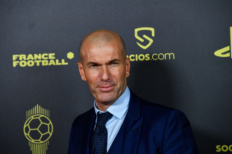フランス代表の次期監督は“レジェンド”ジダン氏か…W杯後の就任で口頭合意? | サッカーキング