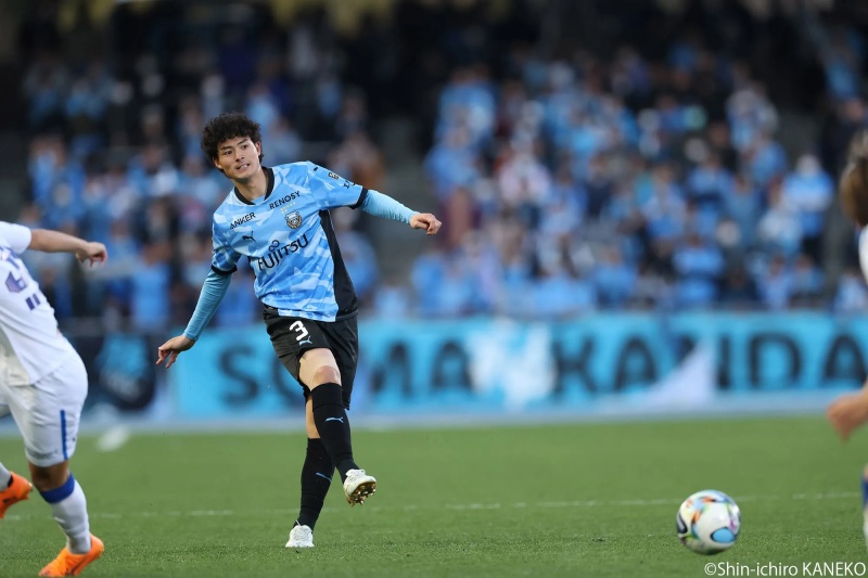 川崎F、今季加入のDF谷口栄斗が左ハムストリング肉離れと診断…東京Vとの古巣戦で負傷