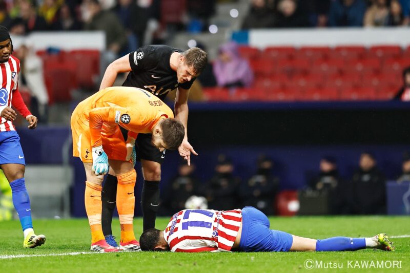 Please do not reproduce without prior permission.