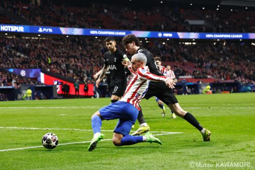 Please do not reproduce without prior permission.