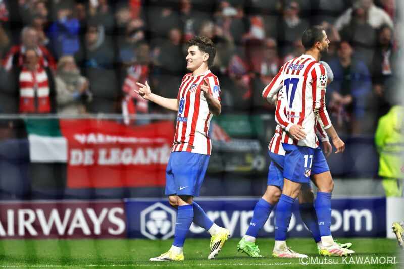 Please do not reproduce without prior permission.