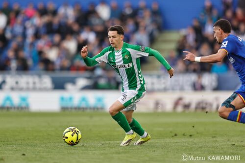 Please do not reproduce without prior permission.