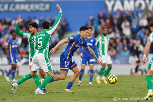 Please do not reproduce without prior permission.