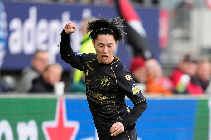 三戸舜介