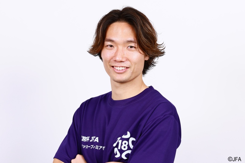 板倉滉