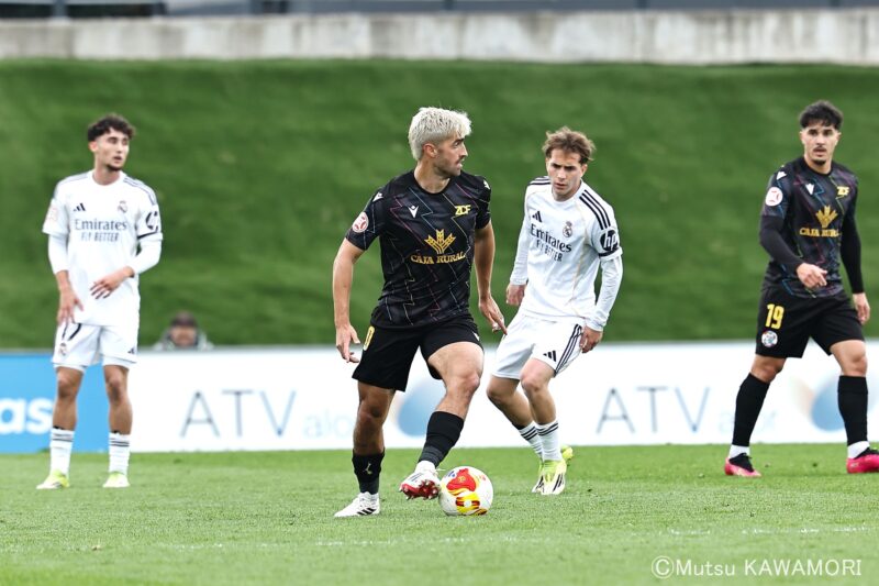 Please do not reproduce without prior permission.