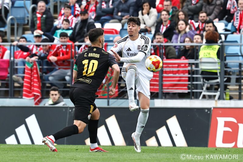 Please do not reproduce without prior permission.