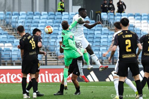 Please do not reproduce without prior permission.