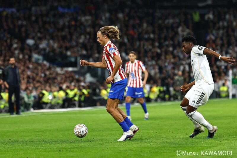 Please do not reproduce without prior permission.