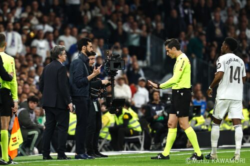 Please do not reproduce without prior permission.