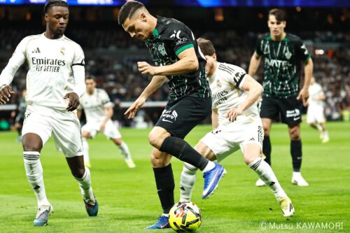 Please do not reproduce without prior permission.