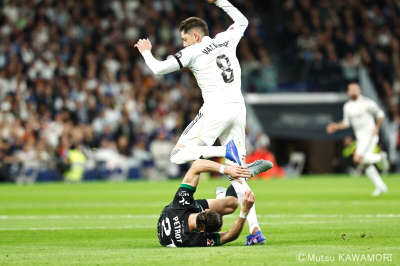 Please do not reproduce without prior permission.