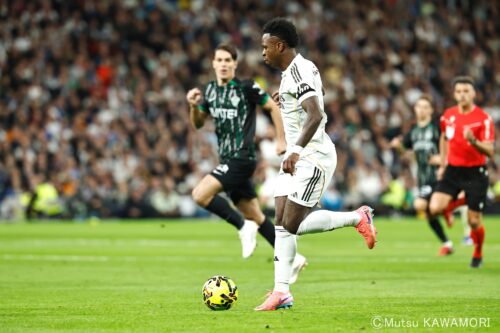 Please do not reproduce without prior permission.