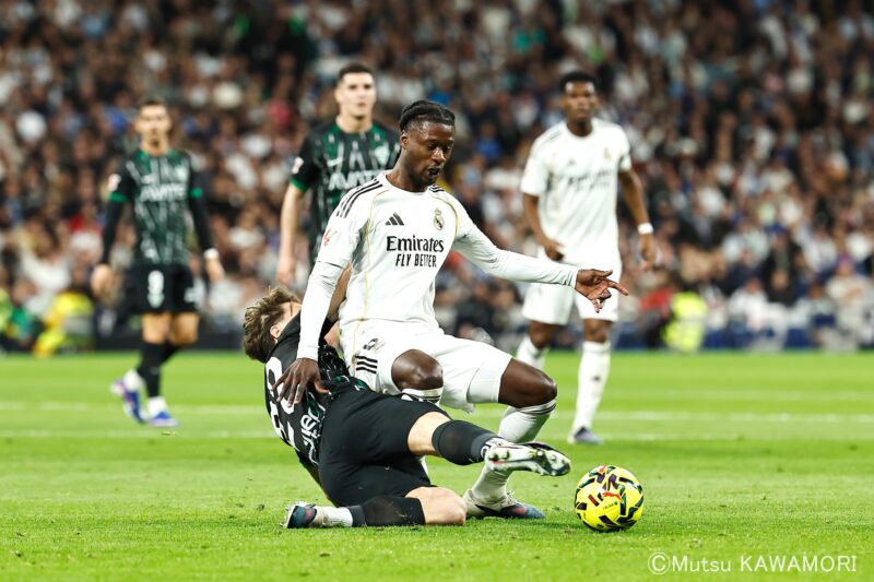 Please do not reproduce without prior permission.