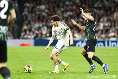 Please do not reproduce without prior permission.