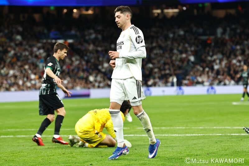 Please do not reproduce without prior permission.