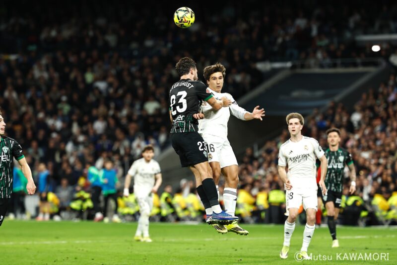 Please do not reproduce without prior permission.