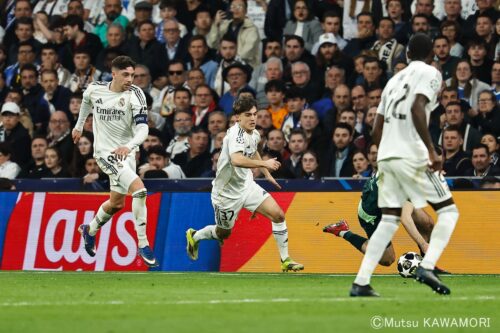 Please do not reproduce without prior permission.