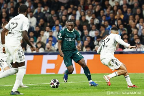 Please do not reproduce without prior permission.