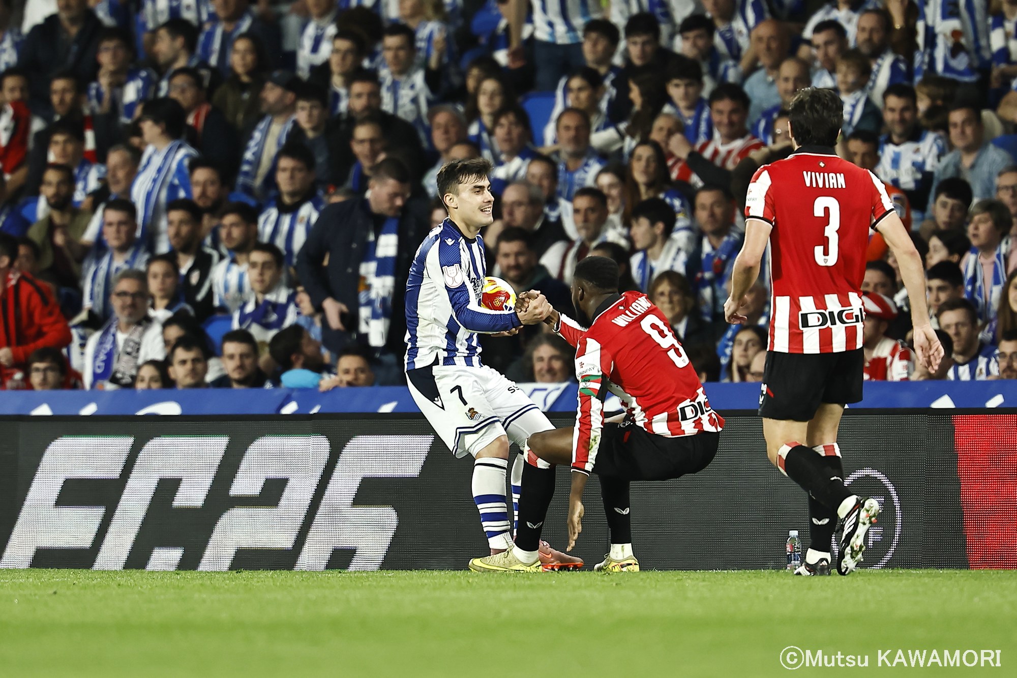 RSociedad_ABilbao_260304_0016_