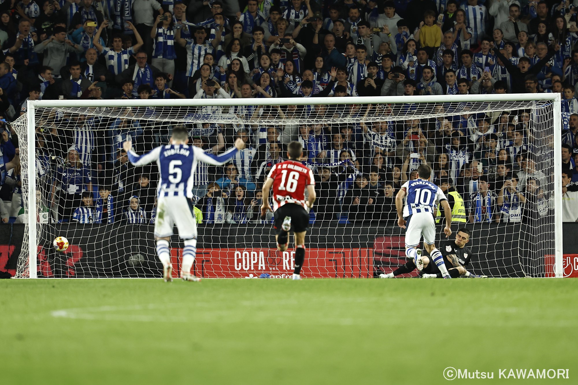 RSociedad_ABilbao_260304_0054_