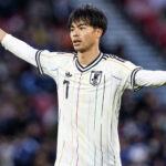 「僕が行くよりも使った方がいい」三笘薫の“好判断”が生んだ決勝ゴール…試合後はギルモアとユニ交換で健闘称え合う