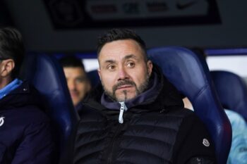 ロベルト・デ・ゼルビ監督