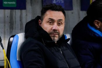 ロベルト・デ・ゼルビ監督