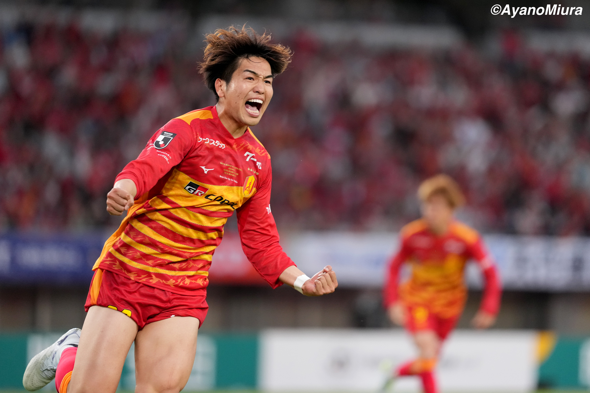 AyanoMiura_20260419_057